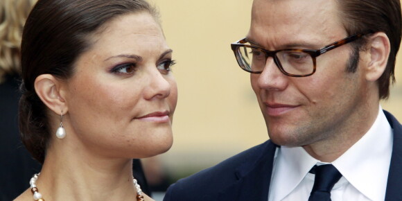 Rørt til tårer etter spørsmål om kronprinsesse Victoria: - Dette ble for mye for meg
